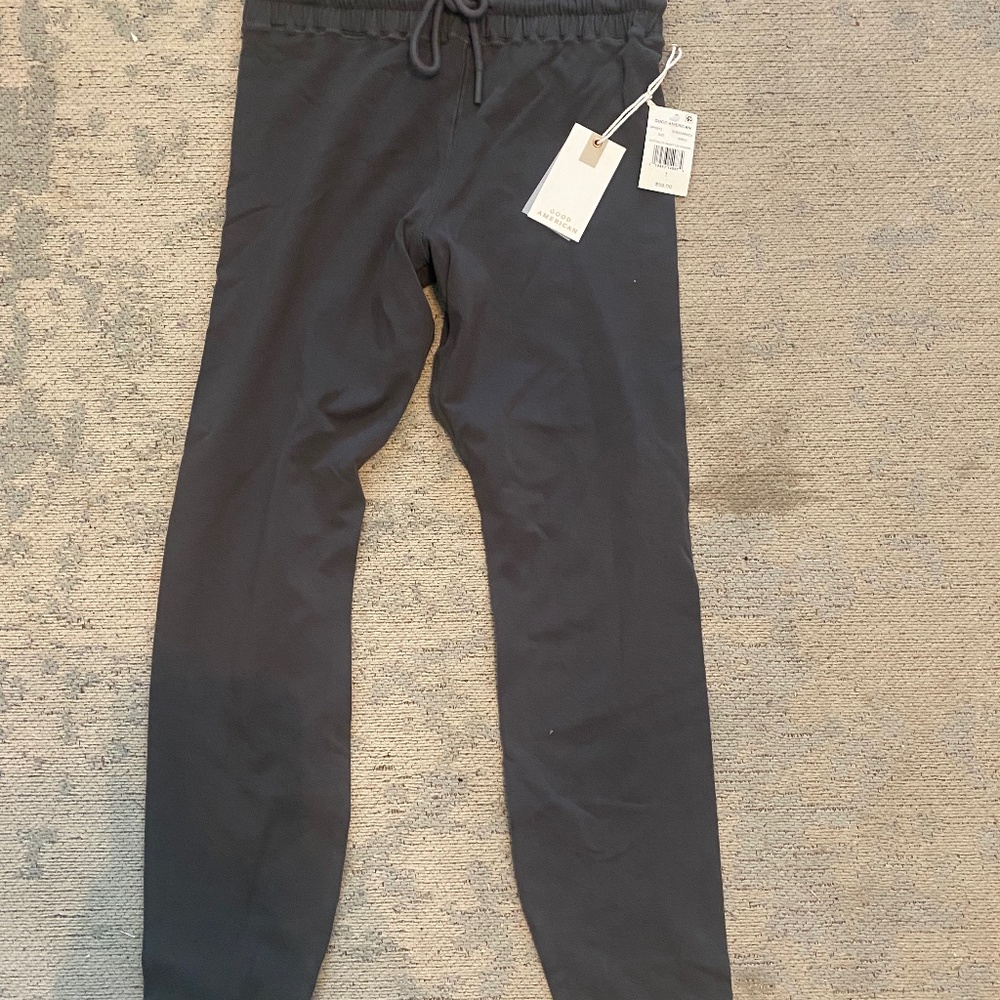 Gym cargo pants good American new with tags size 1